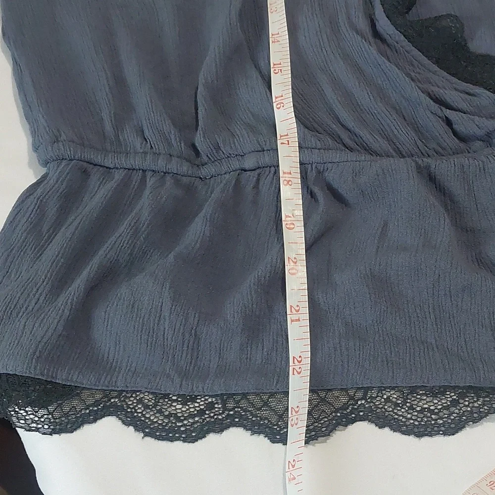 American Eagle Outfitters Lace Trim Cami ,Tank Top Blue With Black Lace .XL - Picture 6 of 7